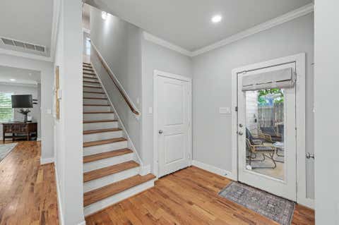 Tiny photo for 909 E 33rd Street, Houston, TX 77022 (MLS # 22951023)