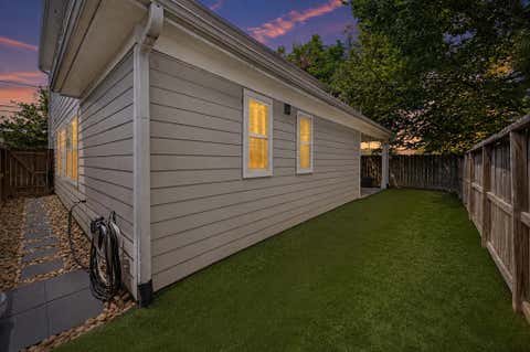 Tiny photo for 909 E 33rd Street, Houston, TX 77022 (MLS # 22951023)