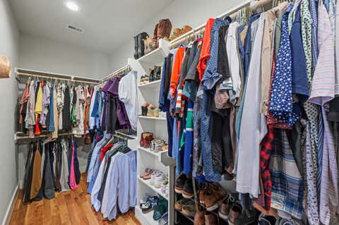 Tiny photo for 909 E 33rd Street, Houston, TX 77022 (MLS # 22951023)