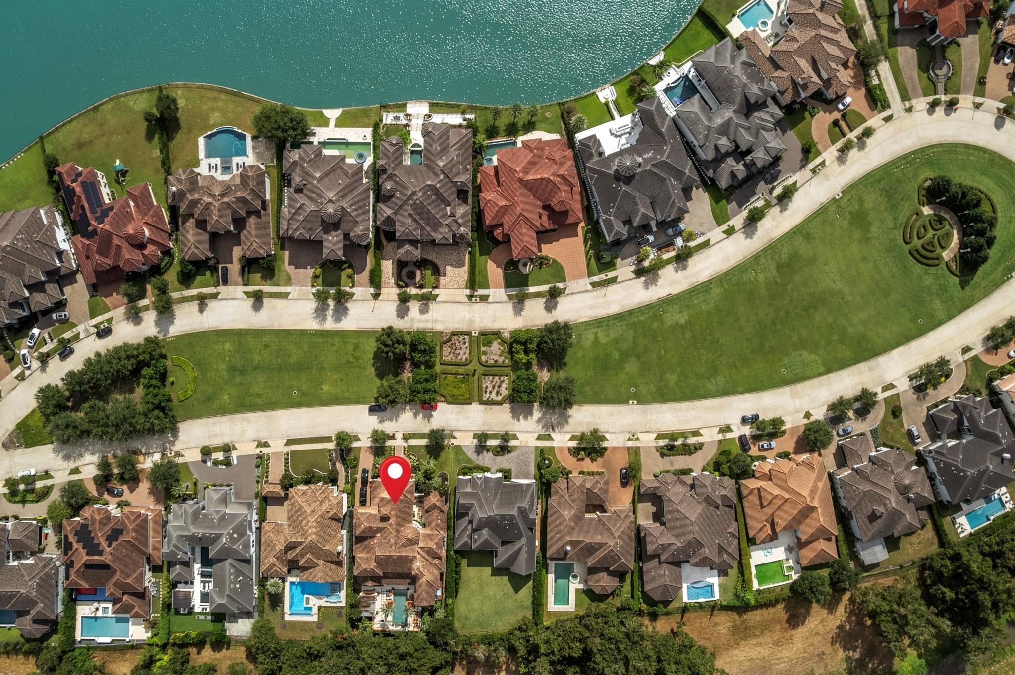 35 Enclave Manor Drive