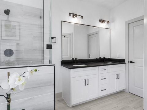 Tiny photo for 2410 Vaughn Street #D, Houston, TX 77093 (MLS # 48145756)