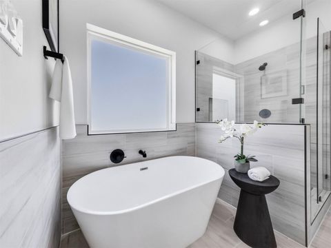 Tiny photo for 2410 Vaughn Street #D, Houston, TX 77093 (MLS # 48145756)