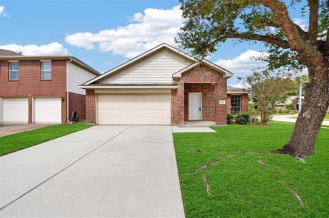Photo of 13706 Audra Lane, Houston, TX 77083 (MLS # 69569016)