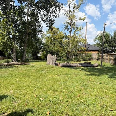 Tiny photo for 9230 Kerrwood Lane, Houston, TX 77080 (MLS # 40001137)