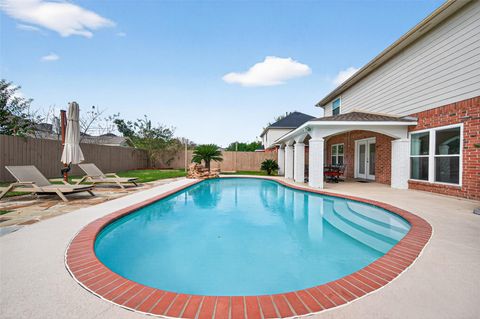 Photo of 16535 Oat Mill Drive, Houston, TX 77095 (MLS # 66366594)