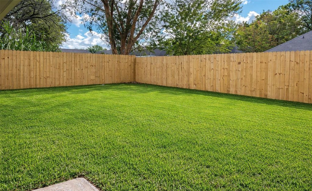 Photo of 10322 Sageburrow Drive, Houston, TX 77089 (MLS # 46273881)