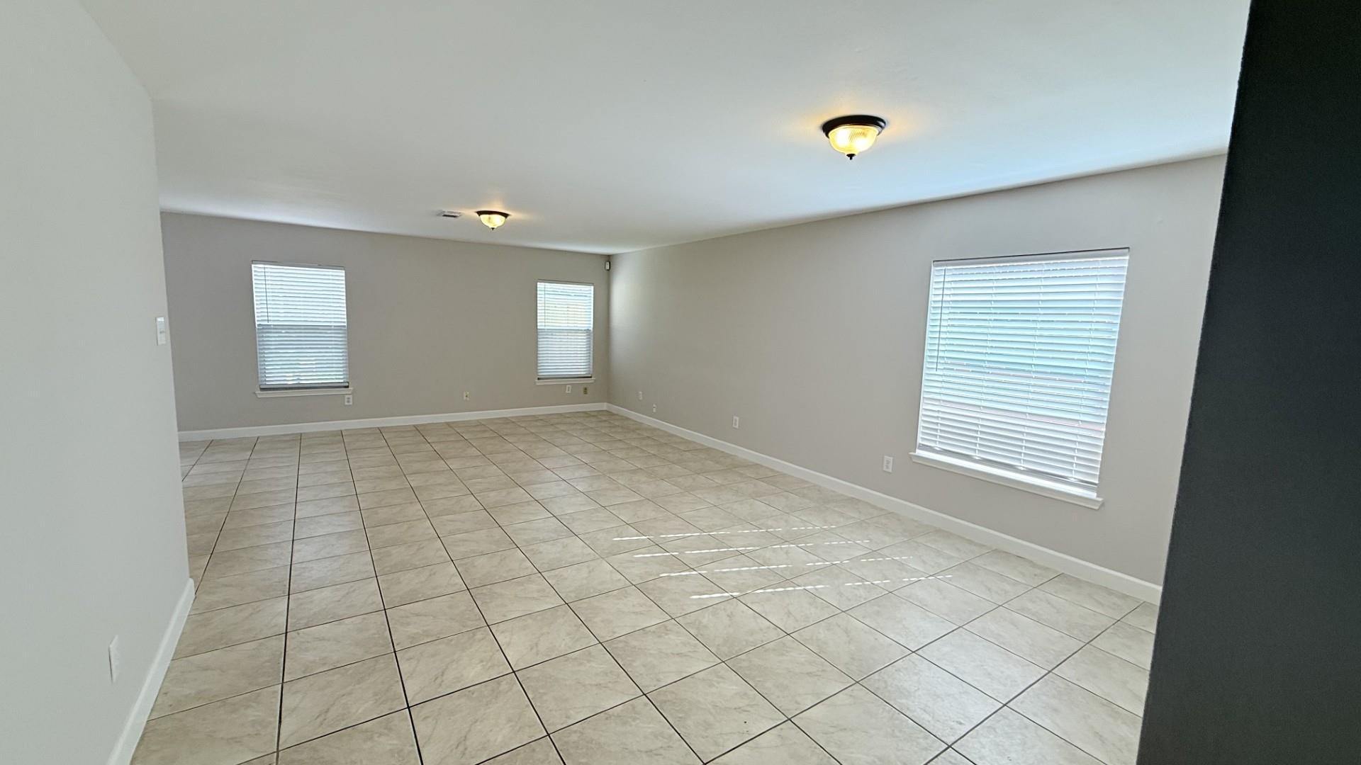 15618 Ashbournne Springs