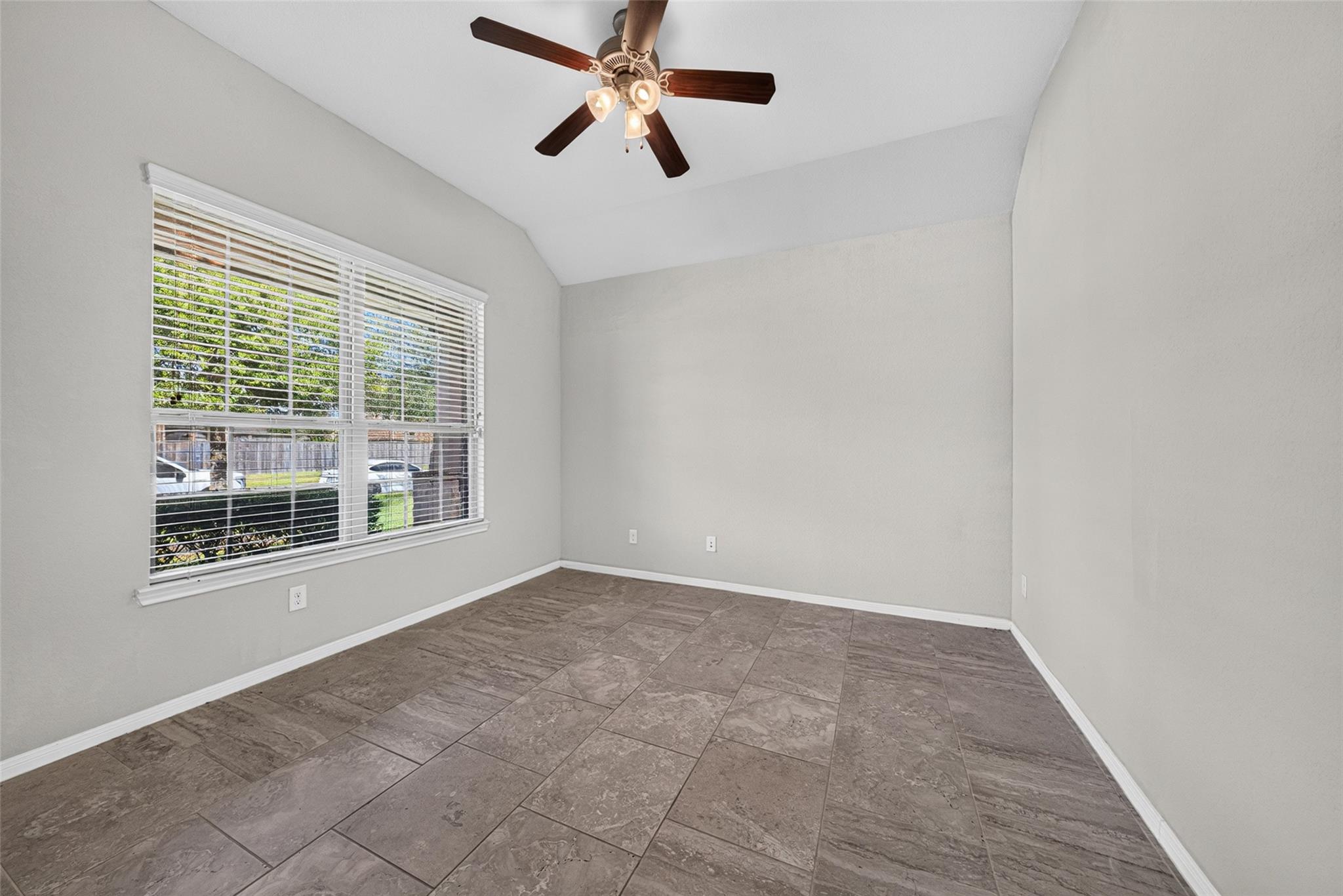 3106 Francisco Bay Pl