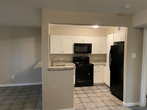 Tiny photo for 6414 Sloan Street #7, Houston, TX 77087 (MLS # 33920781)