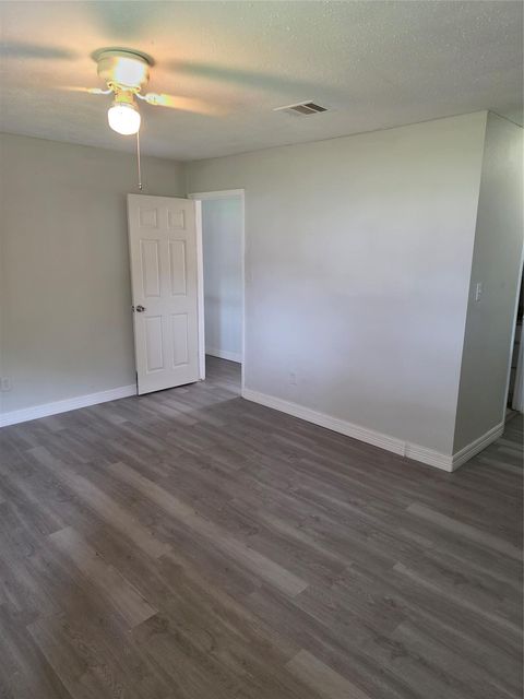Tiny photo for 10343 Huntington Place Drive #343, Houston, TX 77099 (MLS # 92318836)