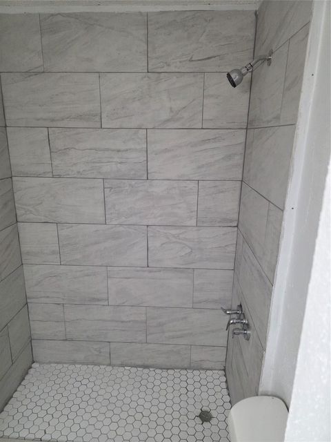 Tiny photo for 10343 Huntington Place Drive #343, Houston, TX 77099 (MLS # 92318836)