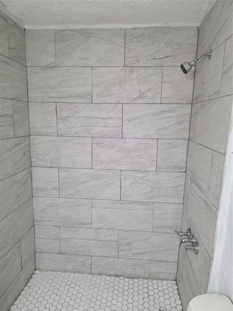 Tiny photo for 10343 Huntington Place Drive #343, Houston, TX 77099 (MLS # 92318836)