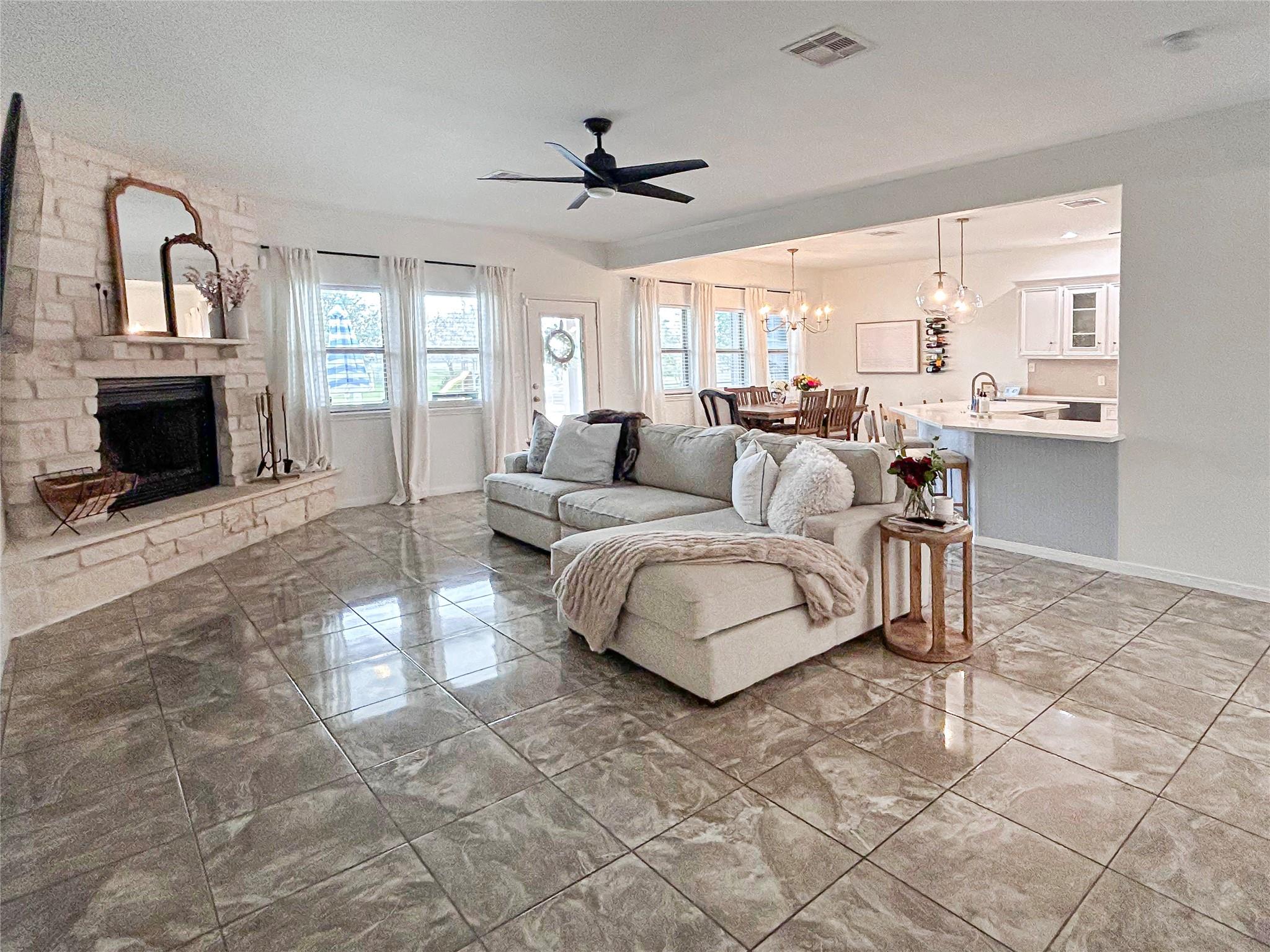 626 Sunset Trail
