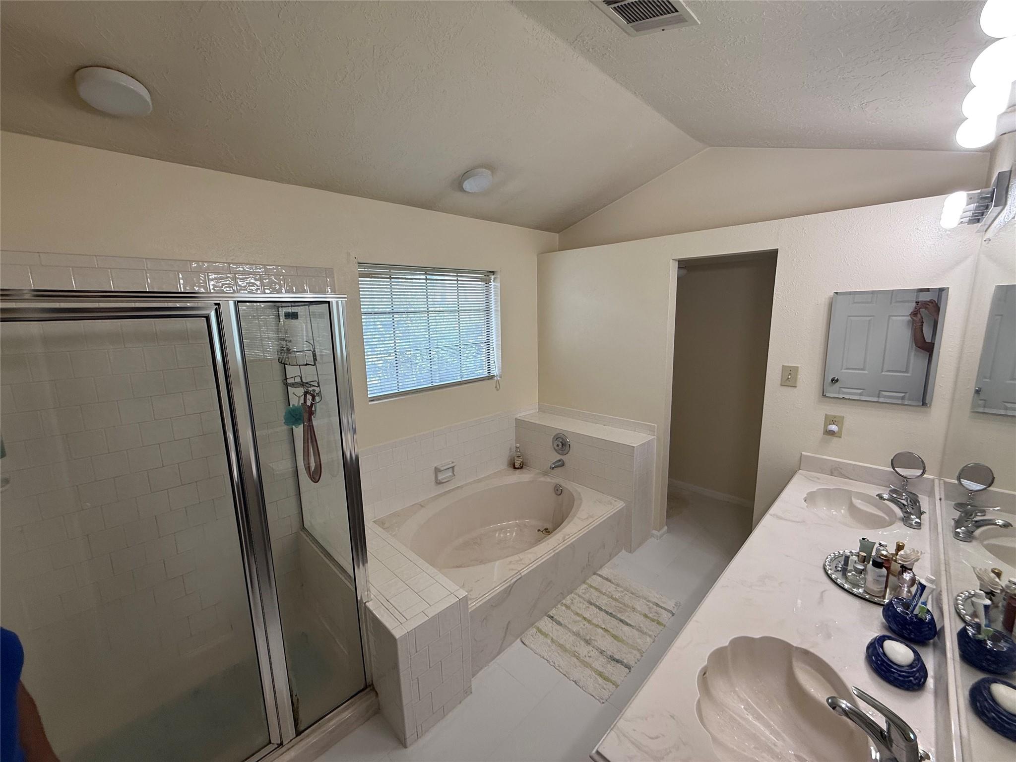 7019 Little Redwood Drive