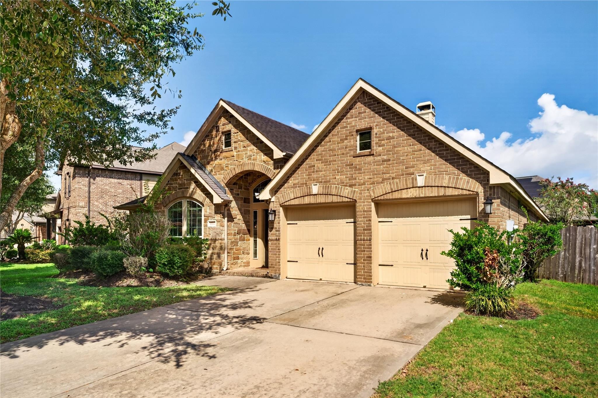 6302 Falling Briar Lane