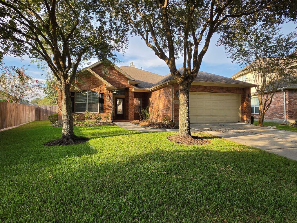 Photo of 20743 Oakhurst Meadows Drive, Porter, TX 77365 (MLS # 20599257)