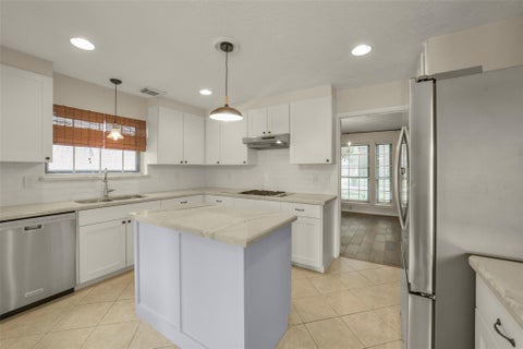 Tiny photo for 126 Shadow Wood Drive, Sugar Land, TX 77498 (MLS # 27420508)