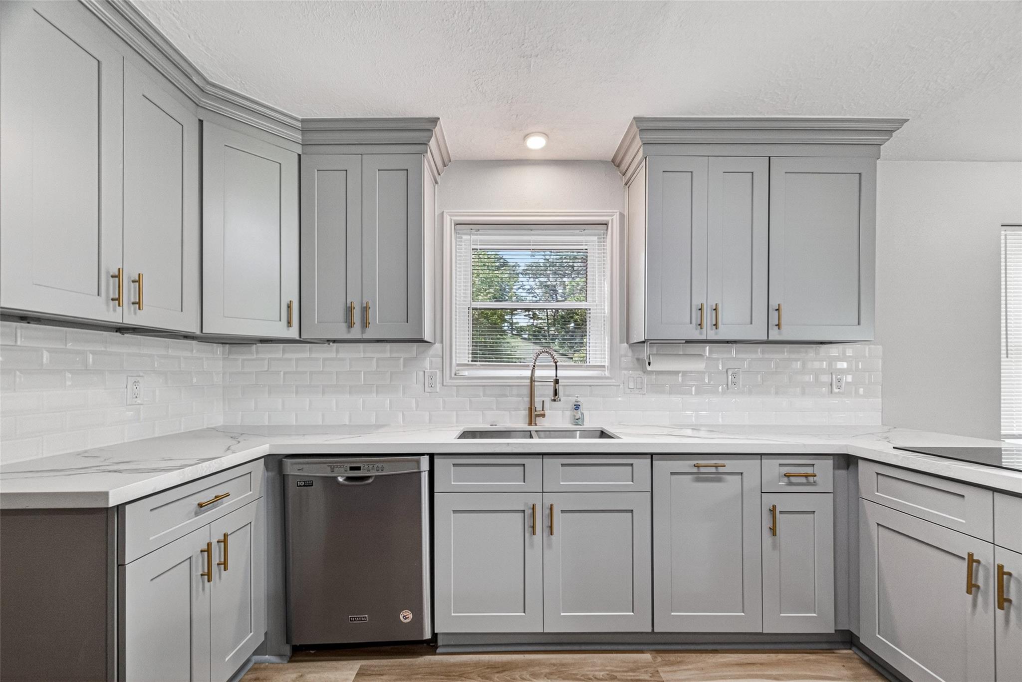 25503 Foxbriar Lane