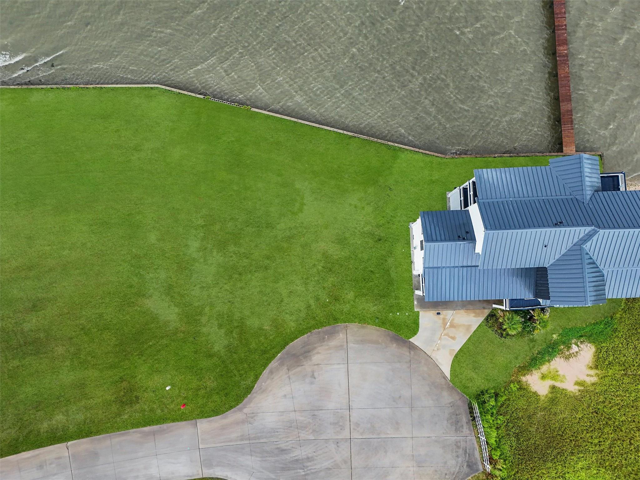 1406 Bay Pointe Drive