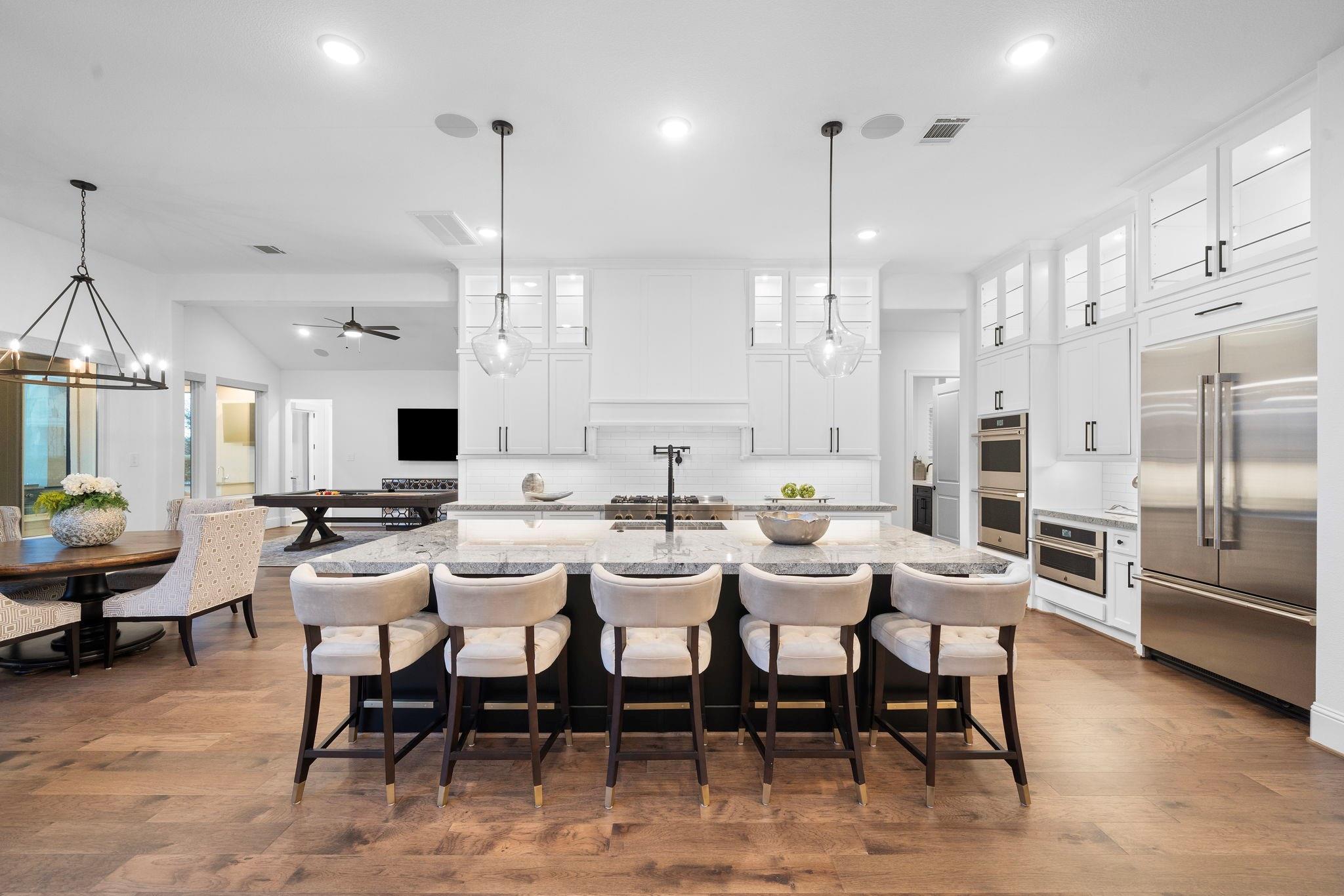 2105 Bennet Court