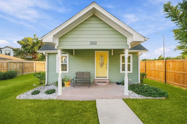 300 E 40TH 1/2 ST, HOUSTON, TX 77018 - Image fb4e1c4131e0fe94d85f2ef522060e86/2672554999