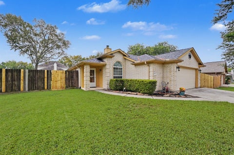 Tiny photo for 12303 Fairhaven Lane, Montgomery, TX 77356 (MLS # 94376299)