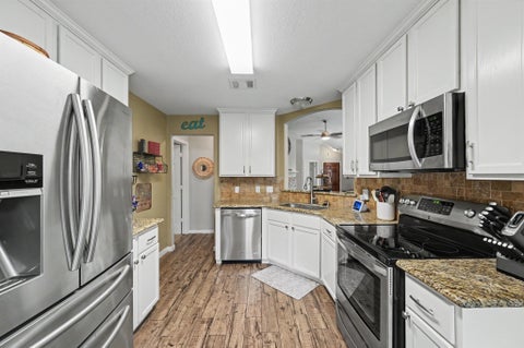 Tiny photo for 12303 Fairhaven Lane, Montgomery, TX 77356 (MLS # 94376299)