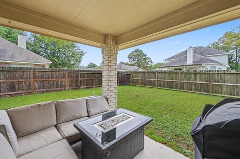 Tiny photo for 12303 Fairhaven Lane, Montgomery, TX 77356 (MLS # 94376299)