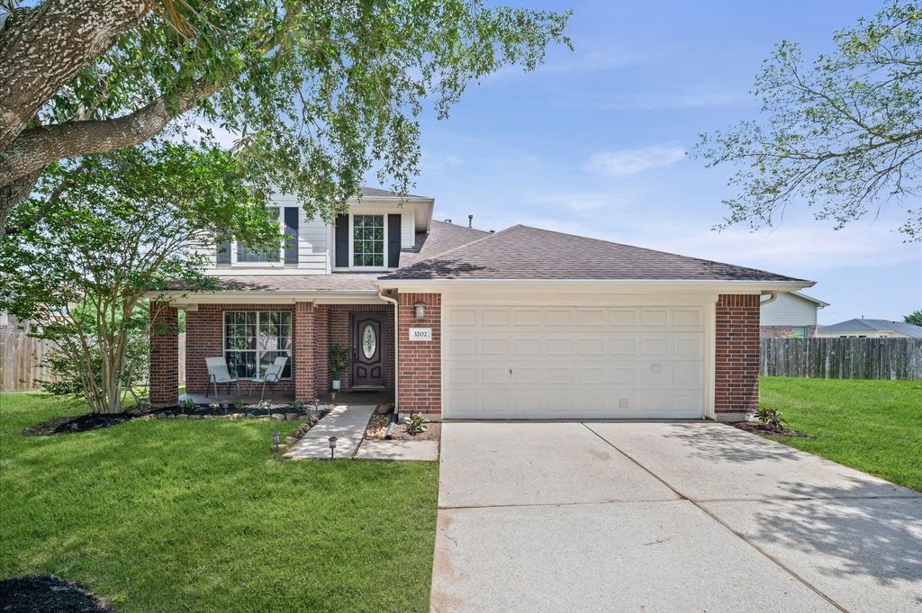 Photo of 3202 Thebes Court, Missouri City, TX 77459 (MLS # 72944529)