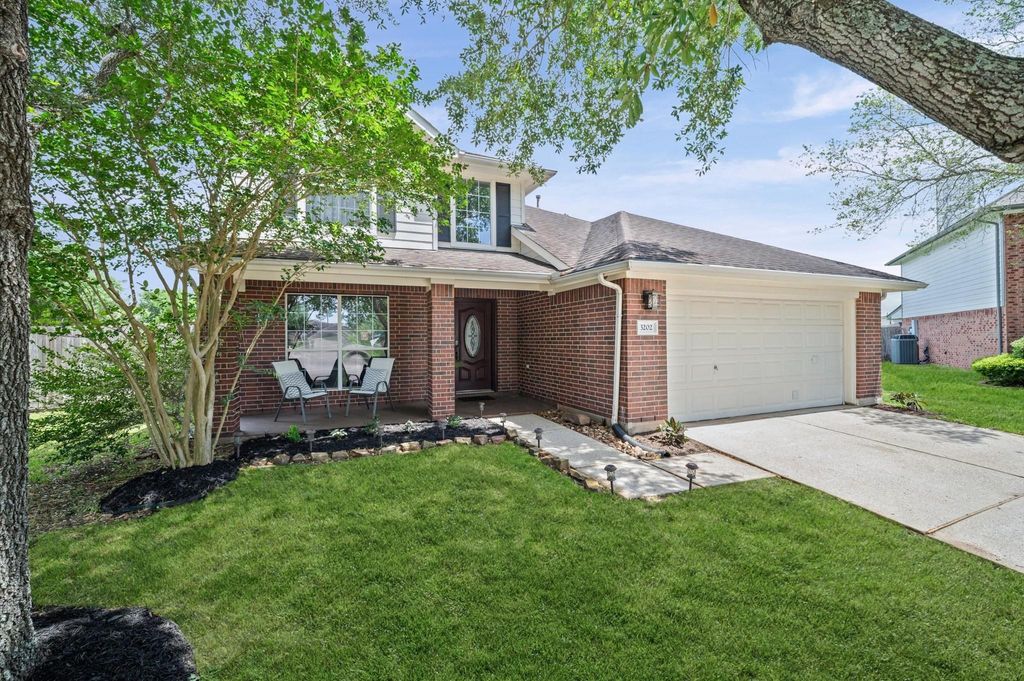 Photo of 3202 Thebes Court, Missouri City, TX 77459 (MLS # 72944529)