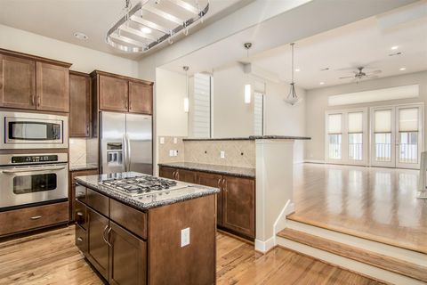 Photo of 5227 Lillian Street, Houston, TX 77007 (MLS # 91421459)