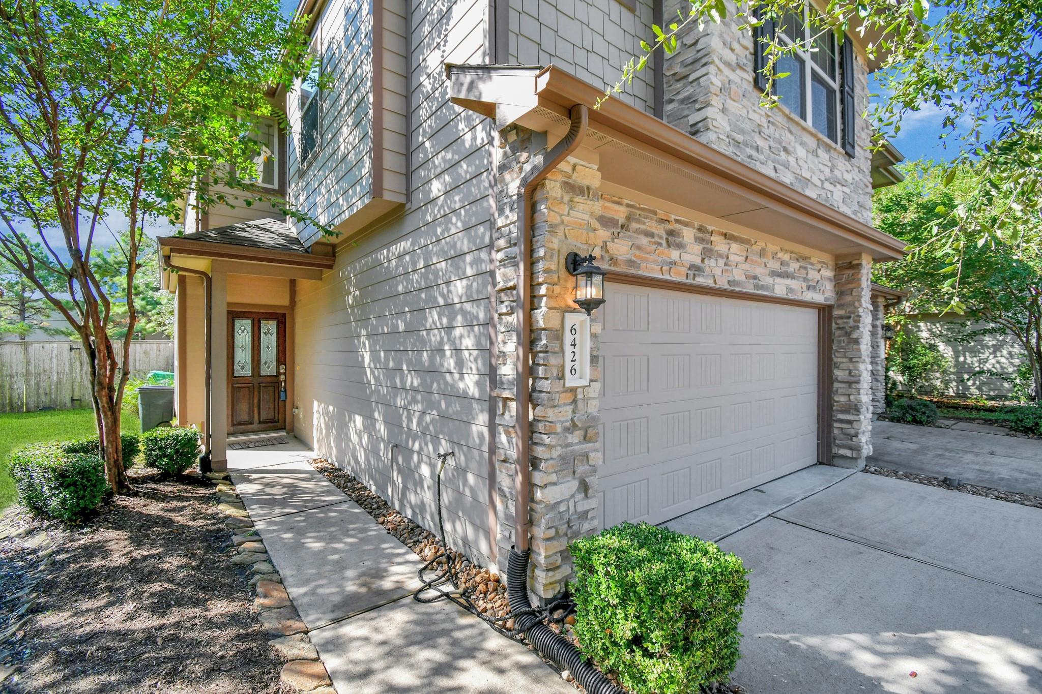 6426 Haywards Crossing South Circle