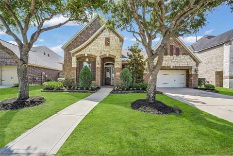 Homes For Sale - 6403 S Saddle Creek Lane<br/> Fulshear, TX 77441