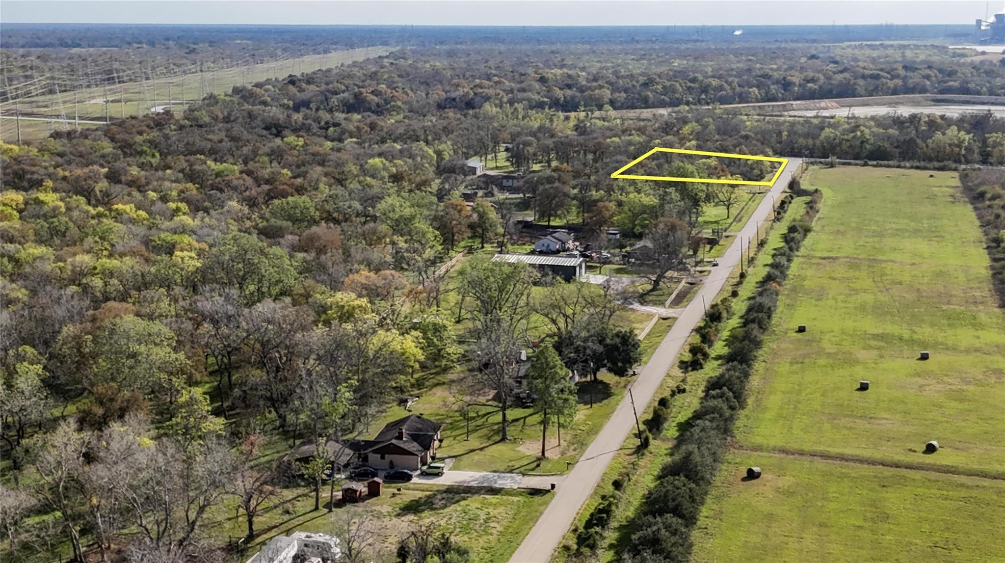12201 (2ac) Fm 2759 Road