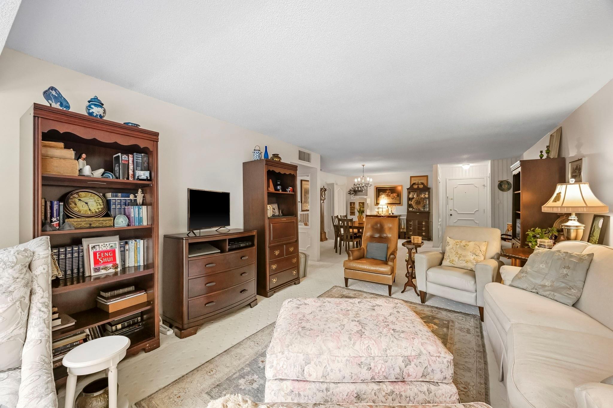5050 Ambassador Way 201