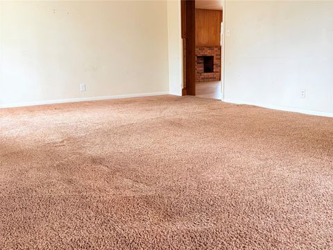 Tiny photo for 911 Roberts Street, El Campo, TX 77437 (MLS # 14374132)