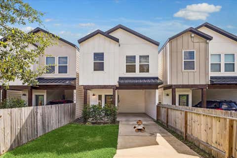 Photo of 5710 Elysian Street, Houston, TX 77009 (MLS # 15537870)