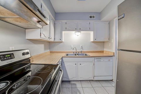 Tiny photo for 7900 Westheimer Road #202, Houston, TX 77063 (MLS # 10354302)