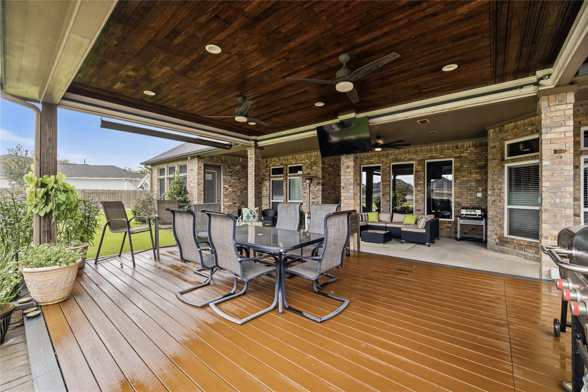 7702 Grovewood Court
