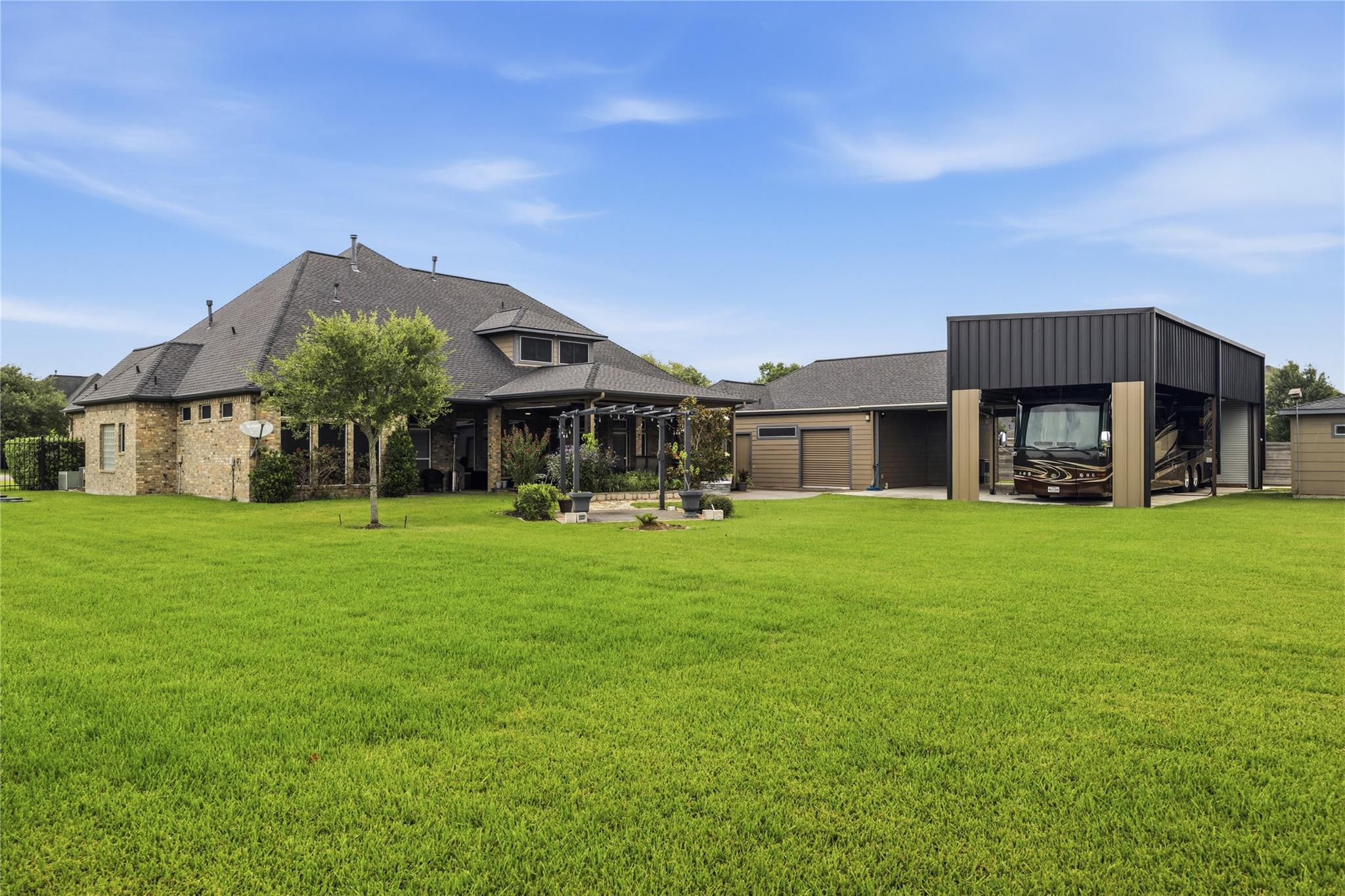 7702 Grovewood Court