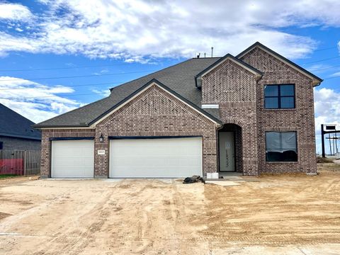 Photo of 10023 Goliad Drive, Mont Belvieu, TX 77523 (MLS # 10607061)