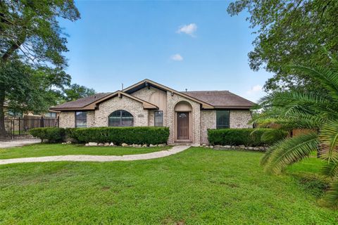 Photo of 12839 Eastbrook Drive, Houston, TX 77013 (MLS # 85006323)
