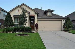 Photo of 215 Lighthouse Bay Lane, Dickinson, TX 77539 (MLS # 41755819)