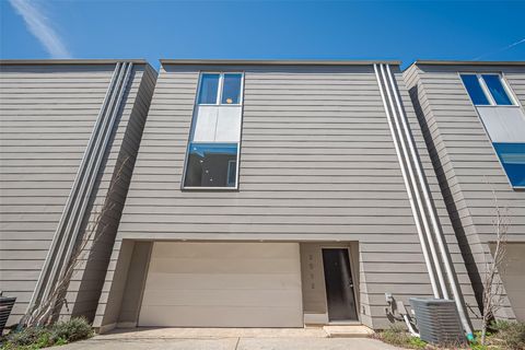 Photo of 3513 Bell Street, Houston, TX 77003 (MLS # 62883666)