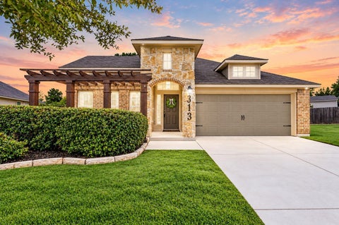 Photo of 313 Brocks Court, Montgomery, TX 77356 (MLS # 16303380)