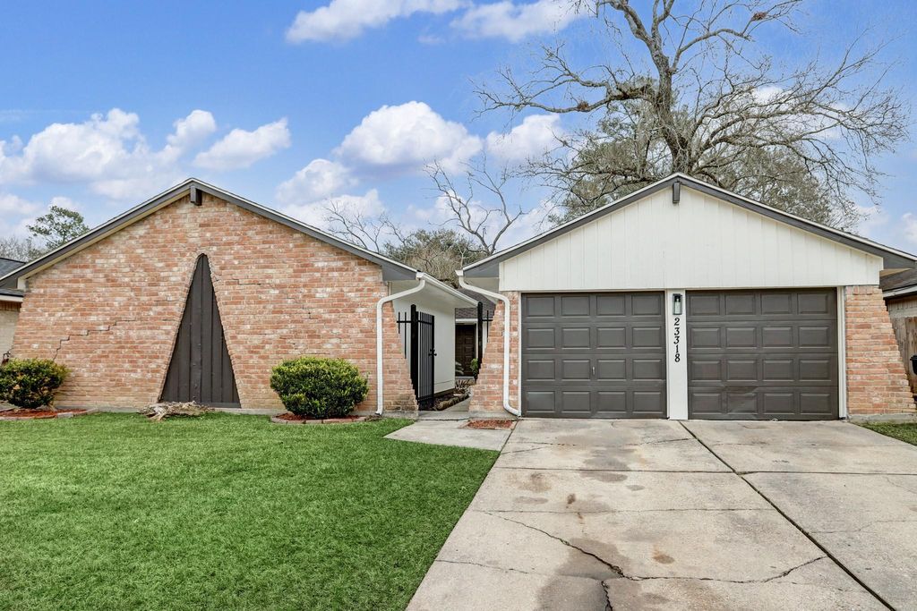 Photo of 23318 Bright Star Drive, Spring, TX 77373 (MLS # 23797042)