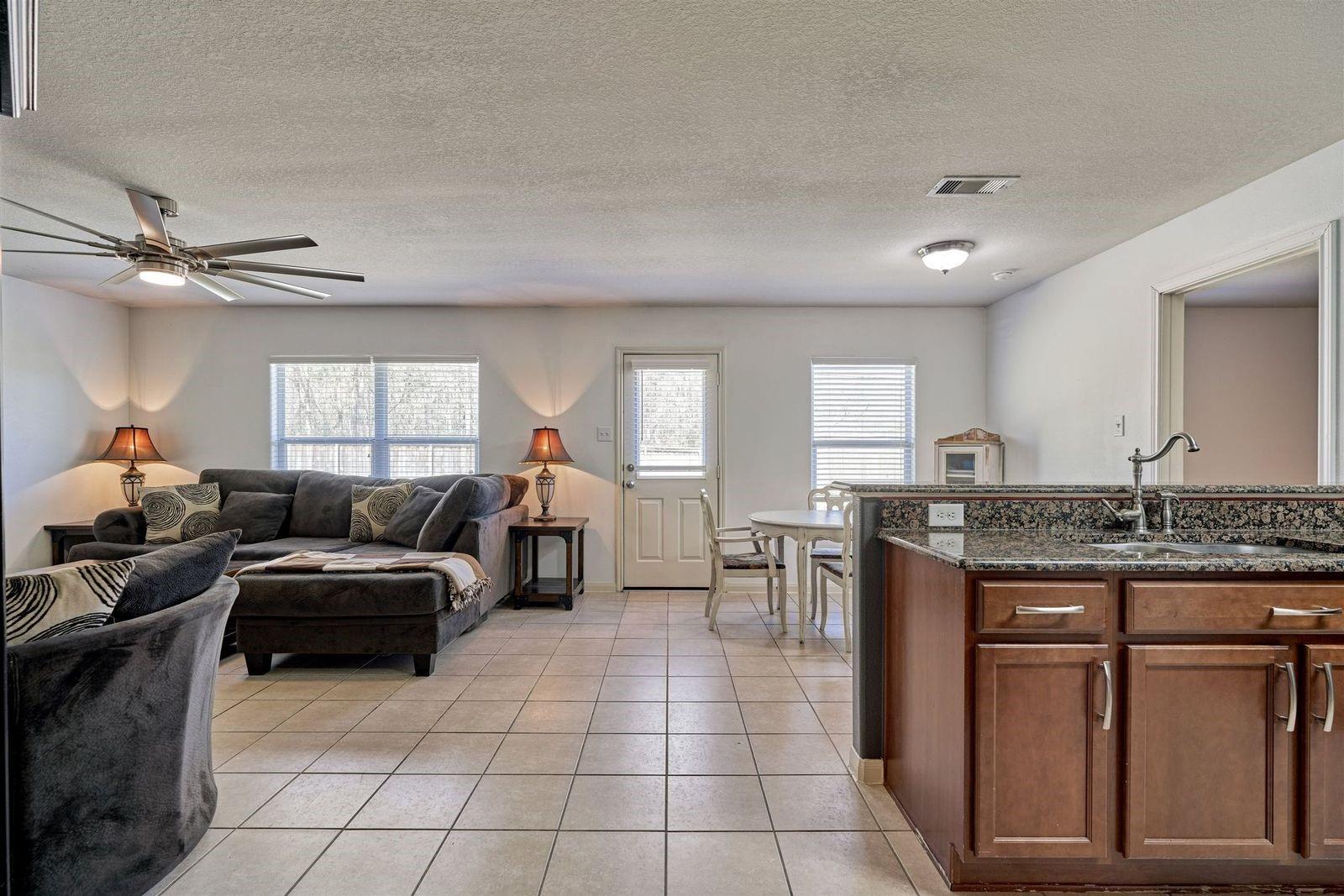 11726 Elizabeth Court