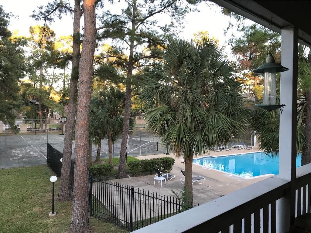 Photo of 14911 Wunderlich Drive #1408, Houston, TX 77069 (MLS # 88015415)