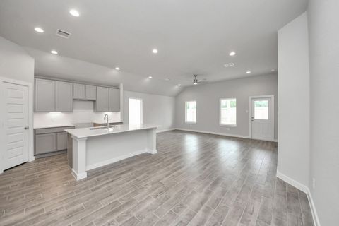 Tiny photo for 11903 Royal Willow Lane, Houston, TX 77066 (MLS # 67221861)