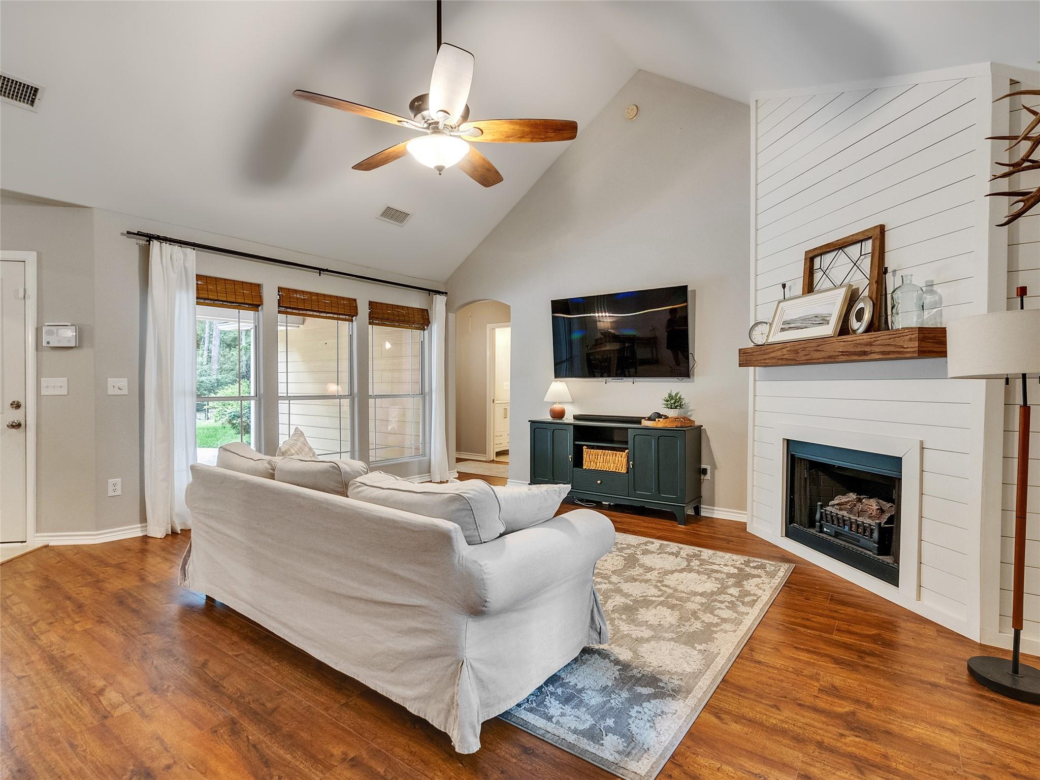 23436 Hillcrest Drive